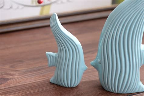地中海简约现代陶瓷摆件动物工艺品接吻鱼双鱼装饰艺术摆设-阿里巴巴