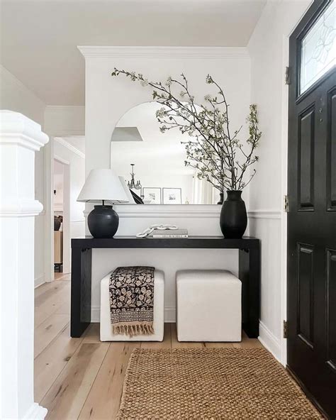 20 Entryway Decor Ideas That Make a Stunning First Impression
