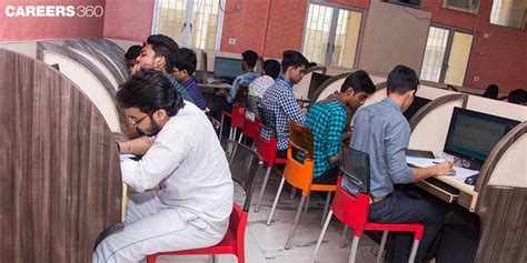 Computer Science : Placement Rates, Salaries Top Institutes In India
