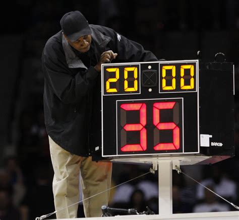 How will shot clock operators, officials adjust to new CIAC hoop era?