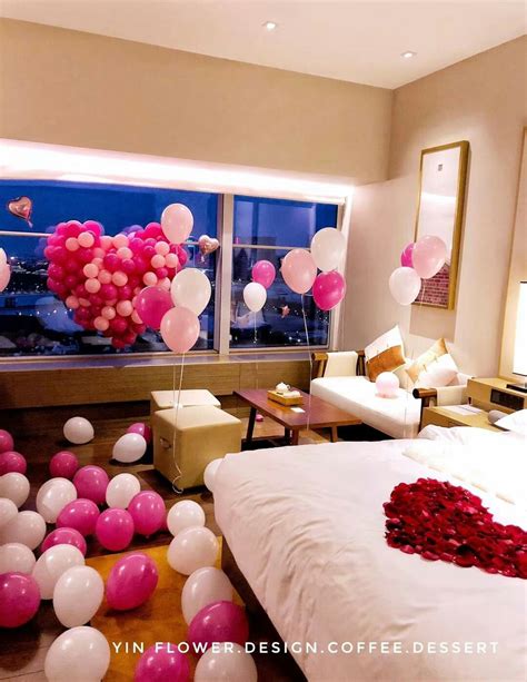 酒店房间布置生日，气球布置场景-南宁新百合派对策划