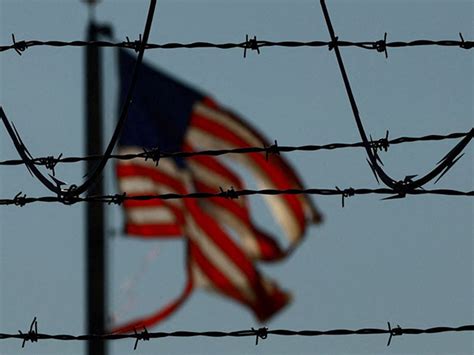 In a U-turn, Columbia decides to send plane to bring deported nationals ...