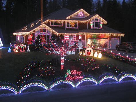 Factors to consider before installing Christmas lights outdoor led ...