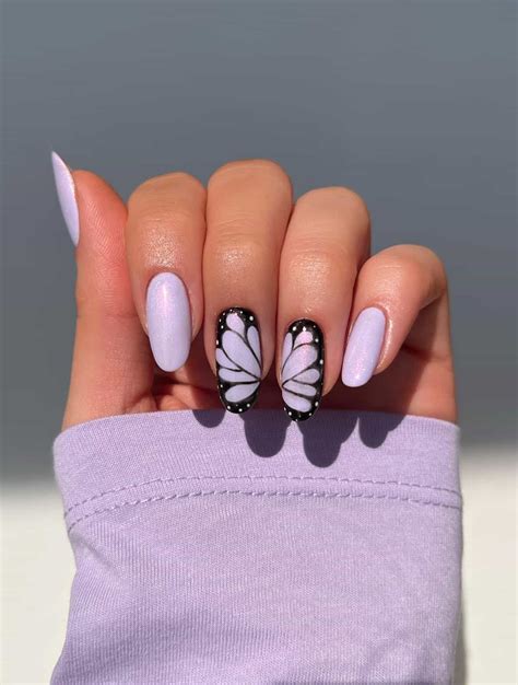 23+ Fresh Butterfly Nail Designs You'll Adore - classy & minimal ...