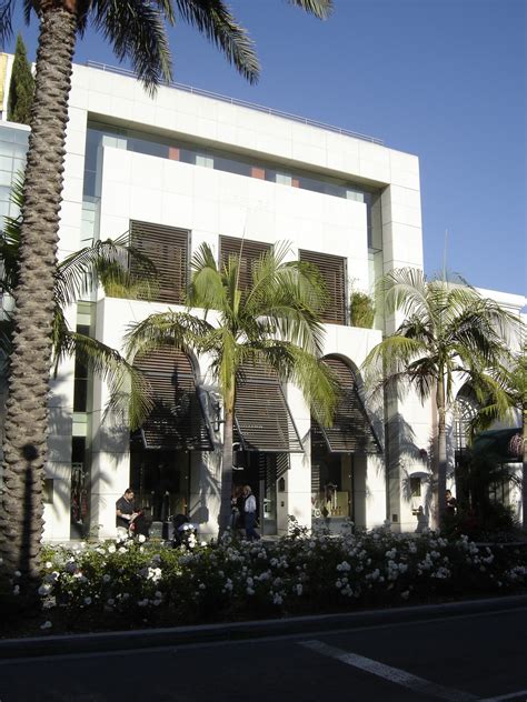 Places To Go, Buildings To See: Hermes - Beverly Hills, California