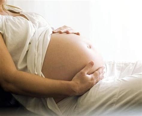 剖腹产后5个月又怀孕，生不生？宝妈：拿命去赌值吗！