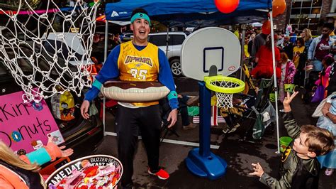 Trunk or Treat at Church at Brook Hills, Birmingham, promises lots of ...