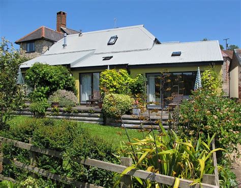 WEST COLWELL FARM (Offwell) - B&B Reviews & Photos - Tripadvisor