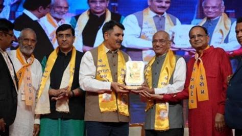Padma Shri Awardee Dr. J. M. Vyas, Vice Chancellor of NFSU, Honored ...