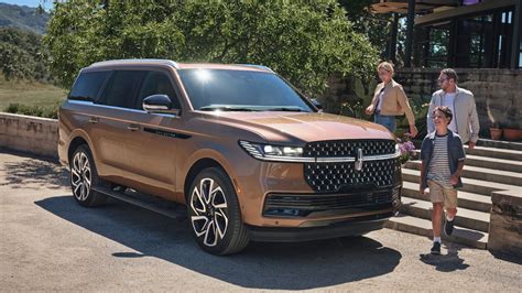 2025 Lincoln Navigator makes its world premiere