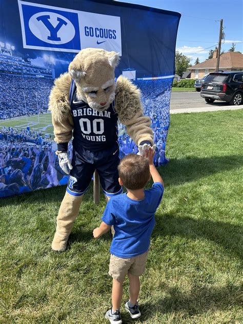 BYU’s Cosmo visits Wines Park - Lehi Free Press