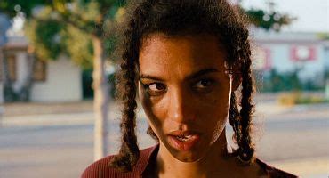 Friday (Comparison: Theatrical Version - Director's Cut) - Movie ...