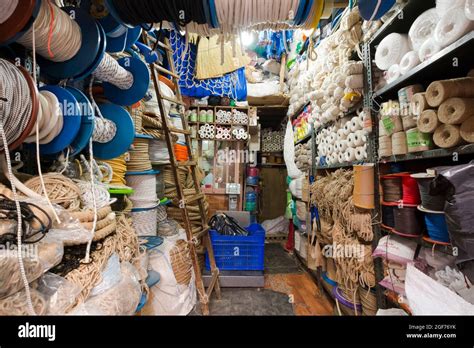 Local Hardware Store 的图像结果