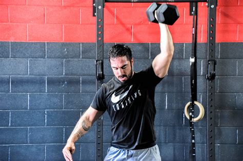 Single Arm Dumbbell Snatch