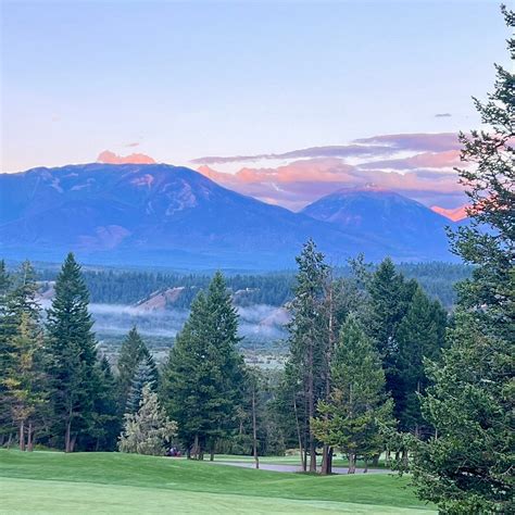 BIGHORN MEADOWS RESORT (Radium Hot Springs, British Columbia ...