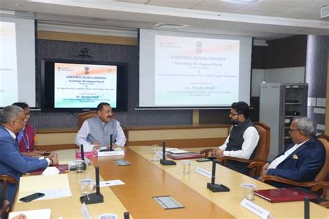 Press Release: Press Information Bureau