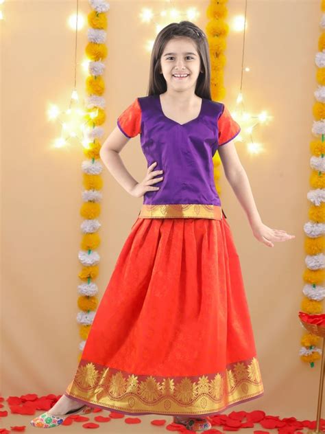 BownBee Half Sleeves South Indian Pavda Bordered Pattu Lehenga - Purpl