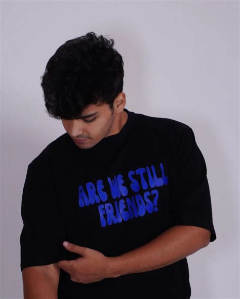 Are We Still friends - Black Baggy Oversized T shirt – Baesick