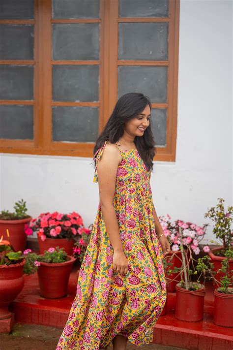 Comfortable cotton clothes for men & women – The Trampoline