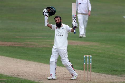 Cricket Coverage - Yorkshire vs Worcestershire, Specsavers County ...