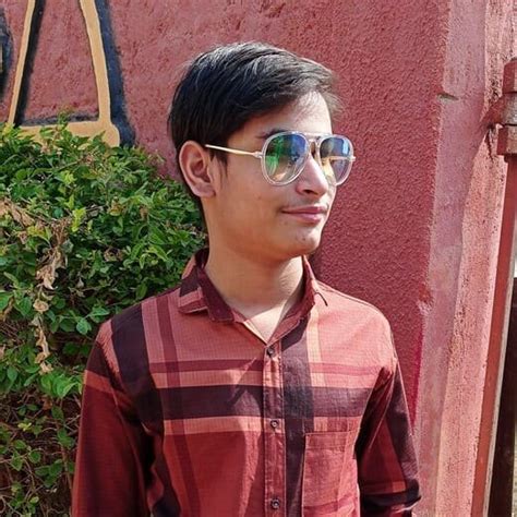 ParakhCodx - Elevate Your Digital Appearance!