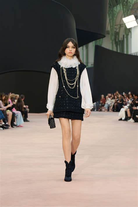 Long-sleeved blouse - Silk satin, silk white — Fashion | CHANEL