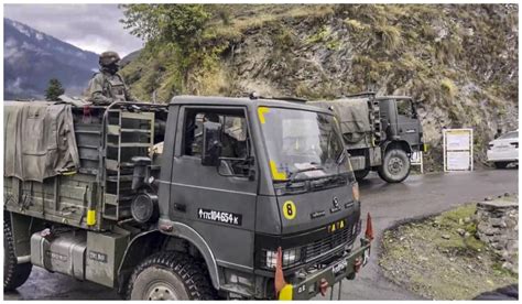 ஜம்மு-காஷ்மீர் என்கவுன்ட்டர்: ஜெய்ஷ் இ முகமது கமாண்டர் உள்பட 2 ...