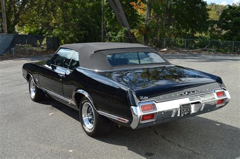 1971 Oldsmobile Cutlass Convertible