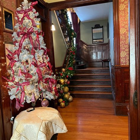 AZALEA INN & VILLAS (Savannah) - B&B Reviews, Photos, Rate Comparison ...