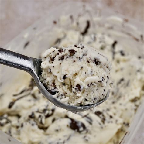 Stracciatella ice cream - Veggie Ideas