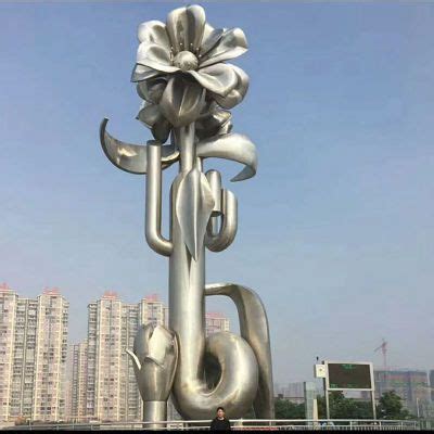 不锈钢花雕塑 – 北京博仟雕塑公司