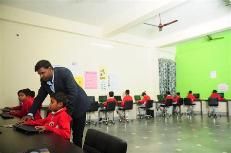 Labs - Springfield World School