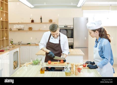 Restaurant Cooking 的图像结果