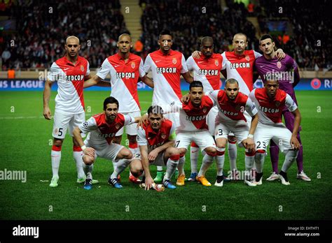 Arsenal squad hi-res stock photography and images - Alamy