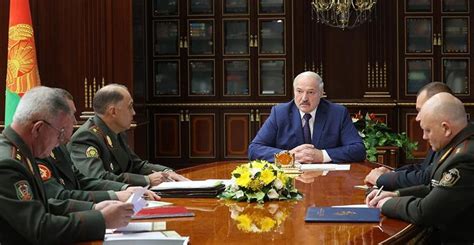 白俄罗斯总统下令关闭边境|白俄罗斯总统|白俄罗斯|卢卡申科_新浪新闻