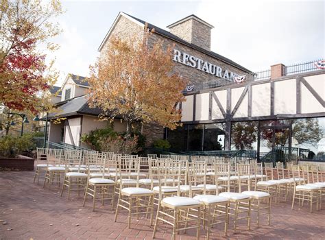 100th Bomb Group Restaurant sold at auction for $1.1 million | Crain's ...