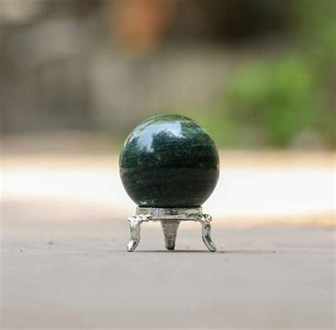 Green Aventurine Healing Crystal Ball Sphere - Abundance and Luck ...