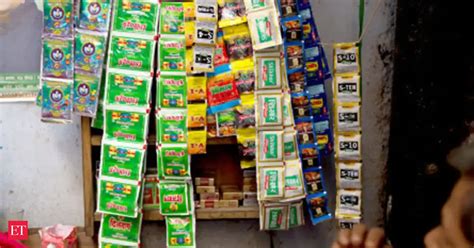 Label 'tobacco' as food item to ban it, suggests Delhi government to ...