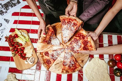 SLICE PIZZA CLUB | Les Pizzas de New York à Paris.