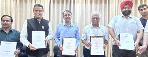 Punjab Engineering College Signs MoU with PECOSA for Collaborative ...