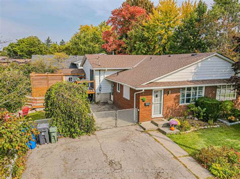 39 INVERNESS Drive, Guelph, ON N1E 3M1