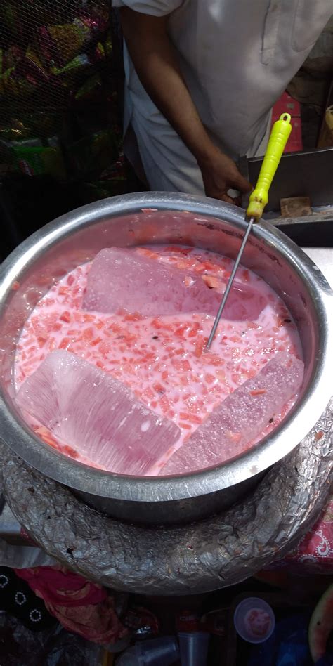 Get Yourself This Sharbat While In Old Delhi To Beat The Summer Heat! | LBB