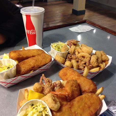 The Hook: Eating like a Captain at Pier 39 | Panda Reviewz ...