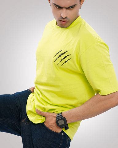 Claw Oversized T-shirt – Wikkiwikki