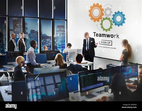 Team Work Co-operative 的图像结果