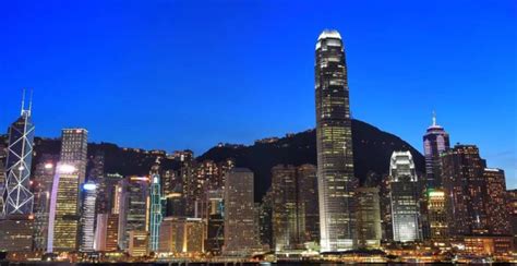 香港留学 - 英萃国际教育
