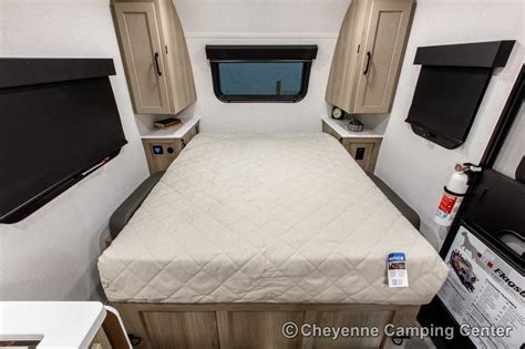 2025 Forest River Flagstaff E-Pro E19FD Small Lightweight Travel ...