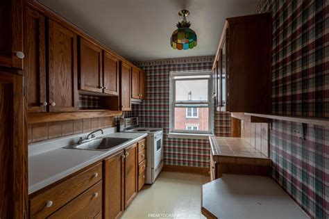 Total 1970's Abandoned House, Lived in by the same person until 2020 ...