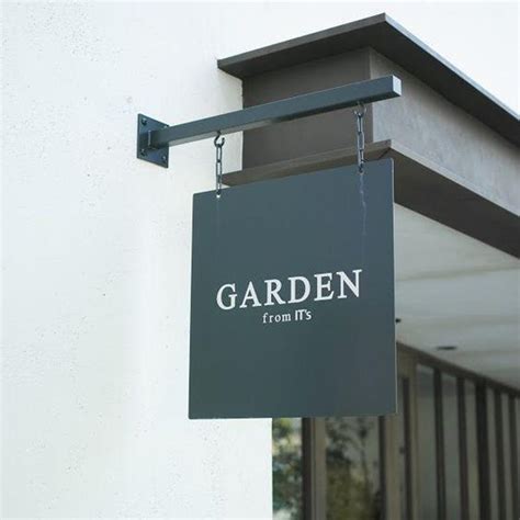 Shop Sign 的图像结果