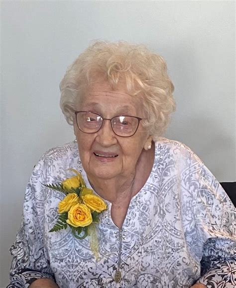 Kracl Funeral Chapels | Wilma T. Podolak - Schuyler, David City, Leigh